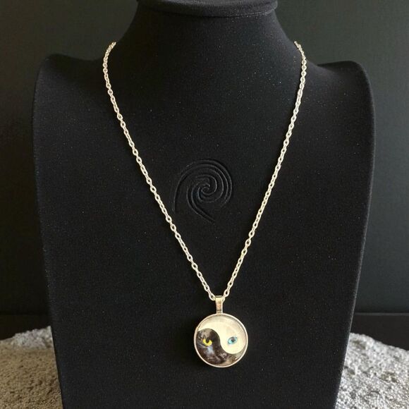 Jewelry - Yin Yang Cat Pendant Necklace – 20 Inches, Silver Tone Chain
